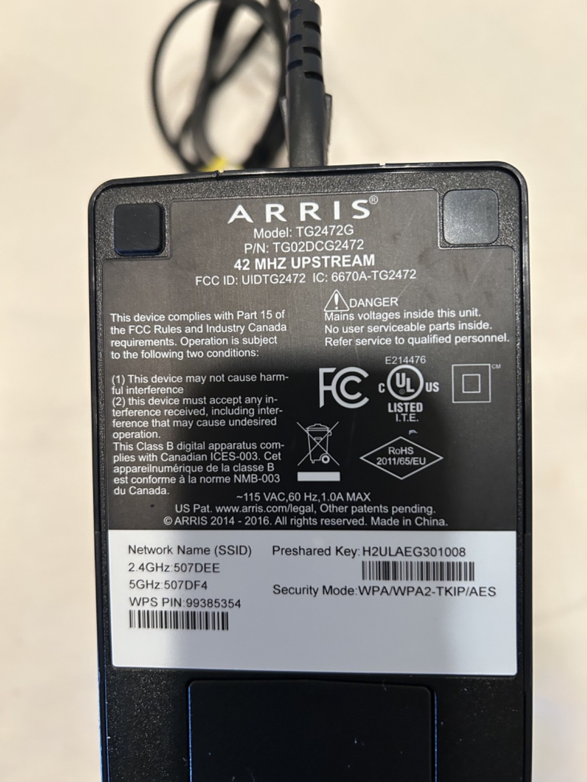 ARRIS Touchstone TG2472G Cable Voice Gateway Modem Home Office WiFi Black