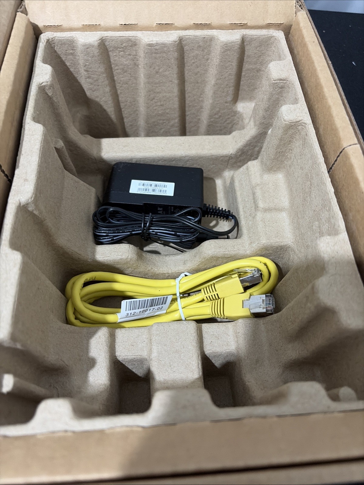 NETGEAR CM1000 Wired-Ethernet (RJ-45) Cable – CM1000100NAS (Black)