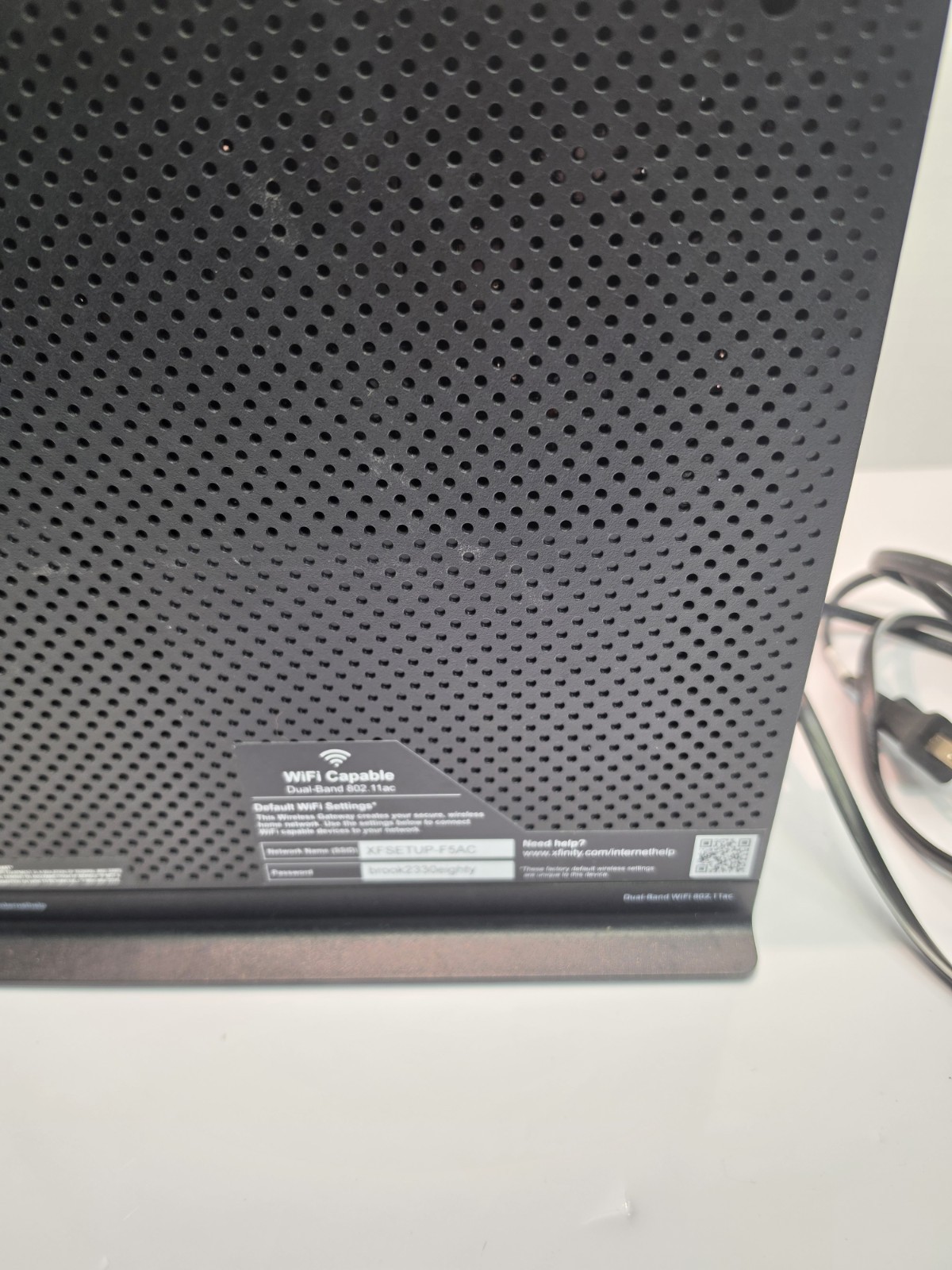 Arris TG1682G Dual Band Wireless 802.11ac Cable Modem Router