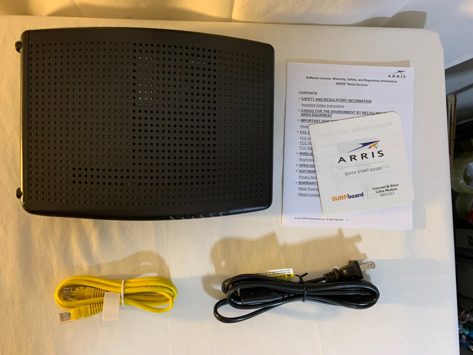 ARRIS SURF Board SBV3202 32×8 DOCSIS 3.0 Voice Cable Modem – Black
