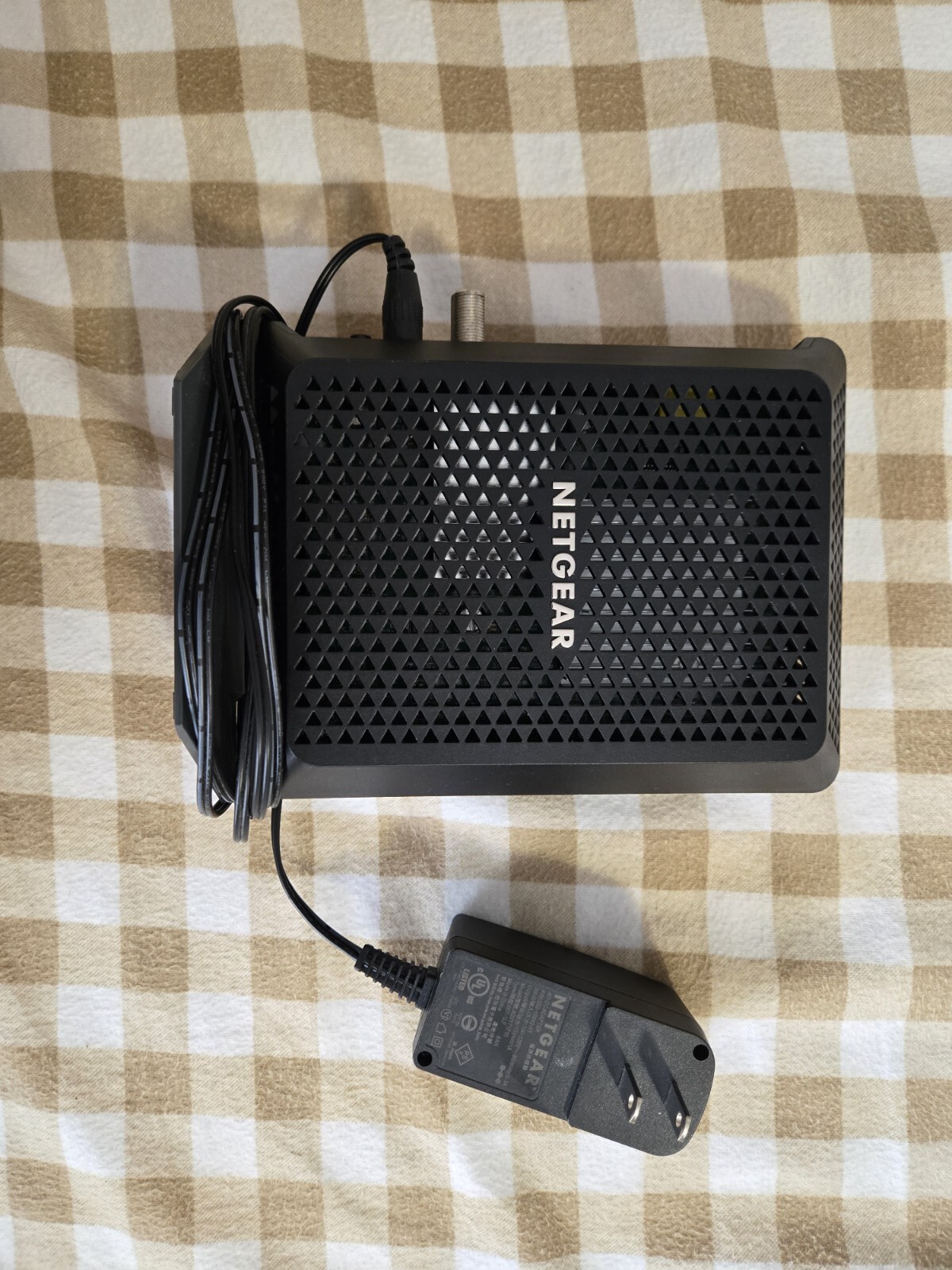 NETGEAR CM700 High Speed Cable Modem, 1.4Gbps, DOCSIS 3.0, CM700