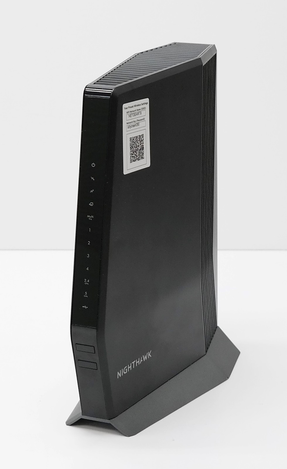 NETGEAR Nighthawk CAX80 AX6000 8-Stream Wi-Fi 6 Cable Modem Router