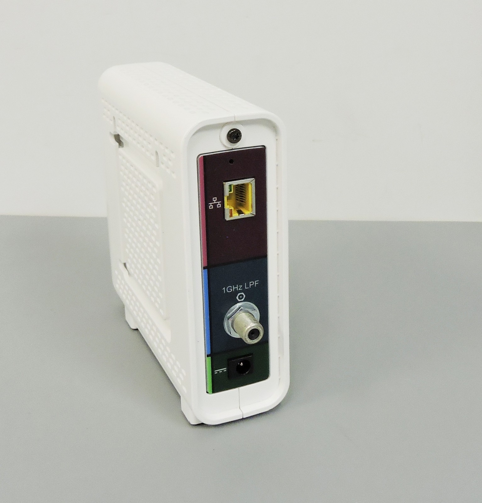 ARRIS SURFboard SB6190 DOCSIS 3.0 32 x 8 Gigabit Cable Modem