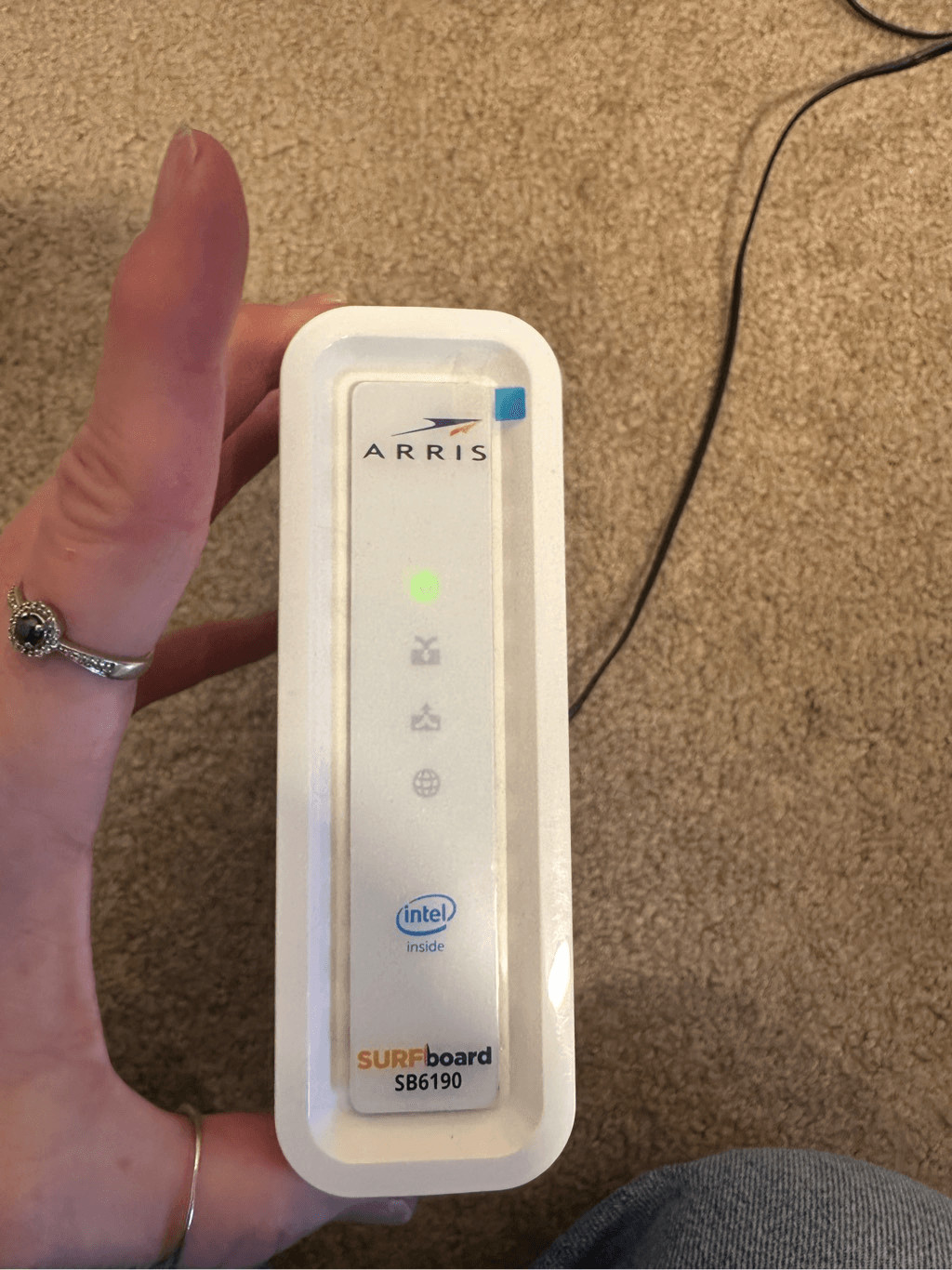 ARRIS SURFboard White SB6190 DOCSIS 3.0 Cable Modem 1.4gbps 32×8 Modem Channels