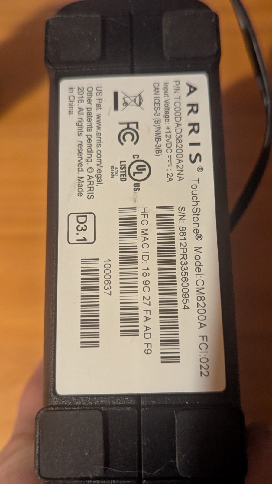 ARRIS Touchstone CM8200A DOCSIS 3.1 Ultra Fast Cable Modem – Black