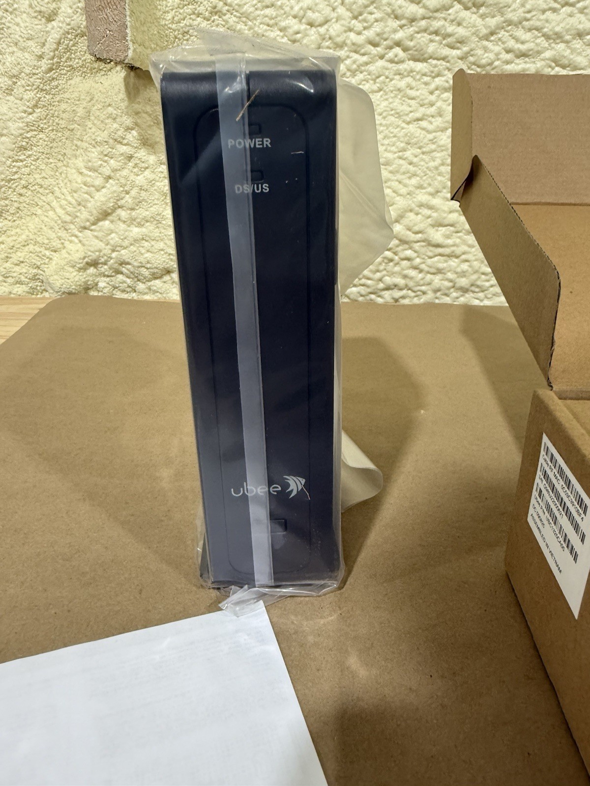 Ubee Docsis 3.1 Data Modem UBC1325CA00