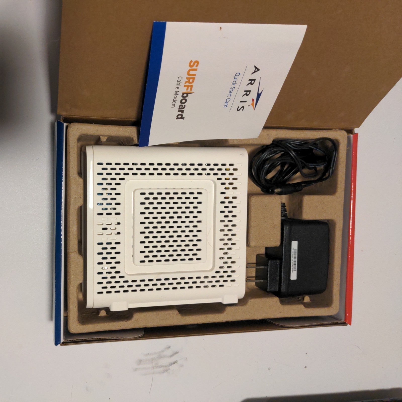 **OPEN BOX** ARRIS Surfboard SB8200 DOCSIS 3.1 Modem (No Onboard Wifi)