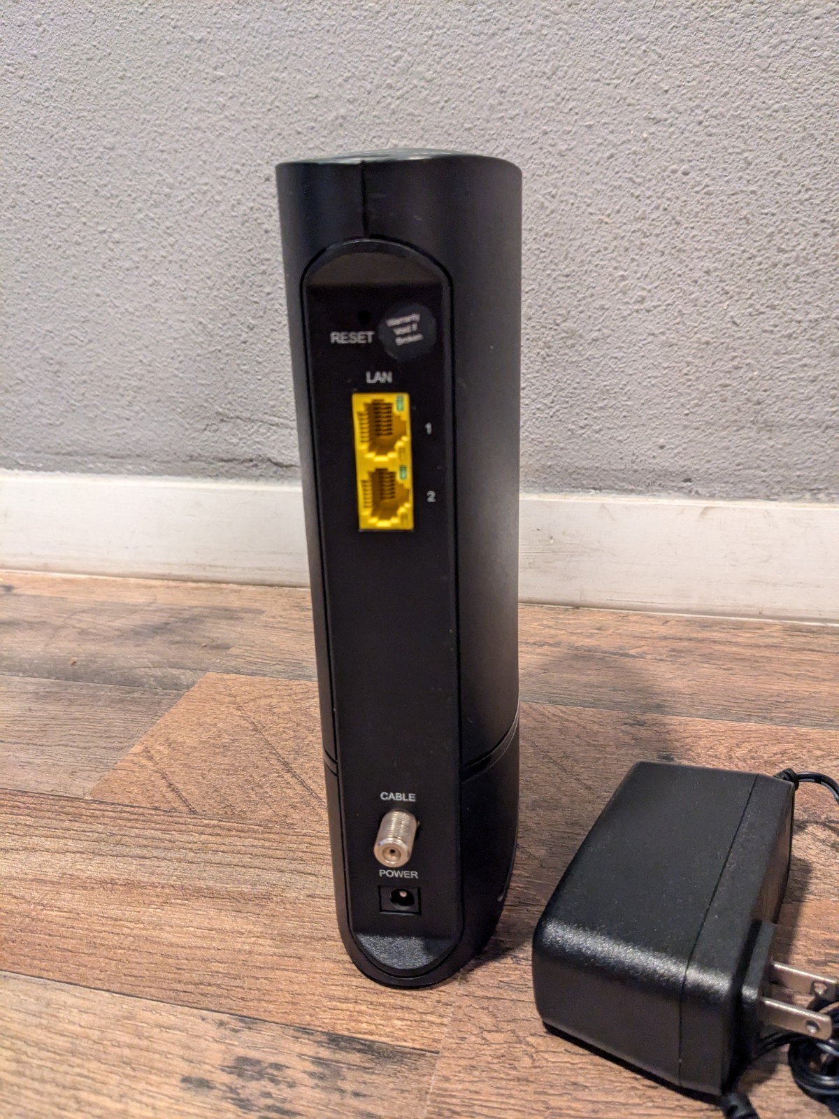 ARRIS G20 DOCSIS 3.1 Cable Modem & AX3000 WiFi 6 Router +WrtyThru 5/1/27 +READ!