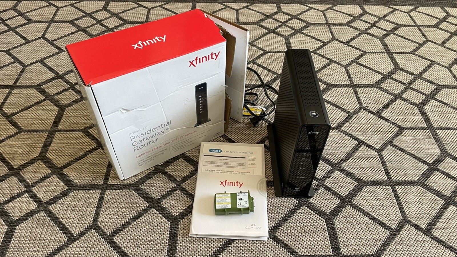 ARRIS Xfinity TG862G/CT Residential Gateway & Router (Parts Only) w/ Battery