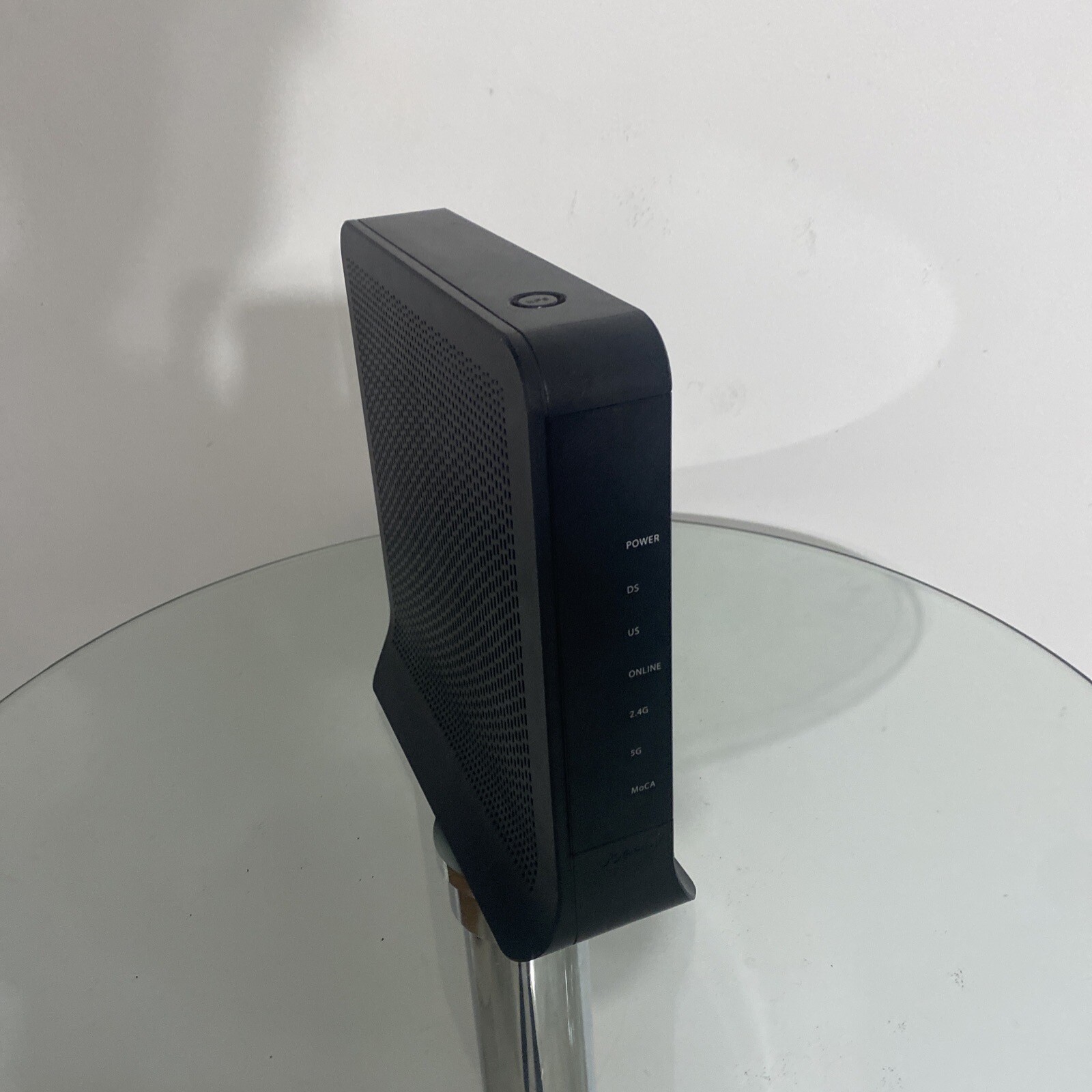 Ubee DDW36C Wireless Cable Modem Router – Black – Free Shipping