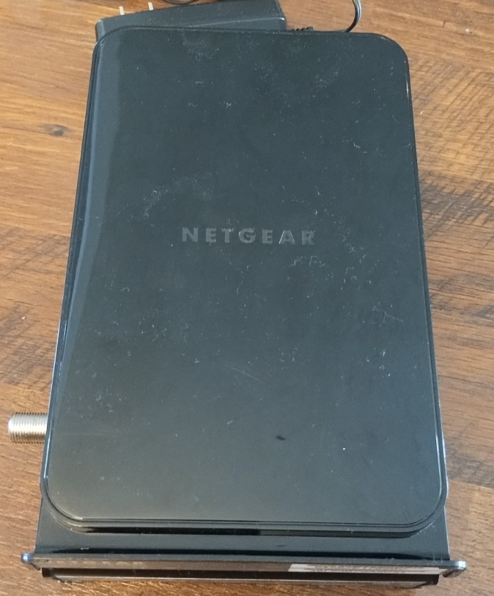 Netgear CM500V 16×4 DOCSIS 3.0 680Mbps High Speed Cable Modem Used