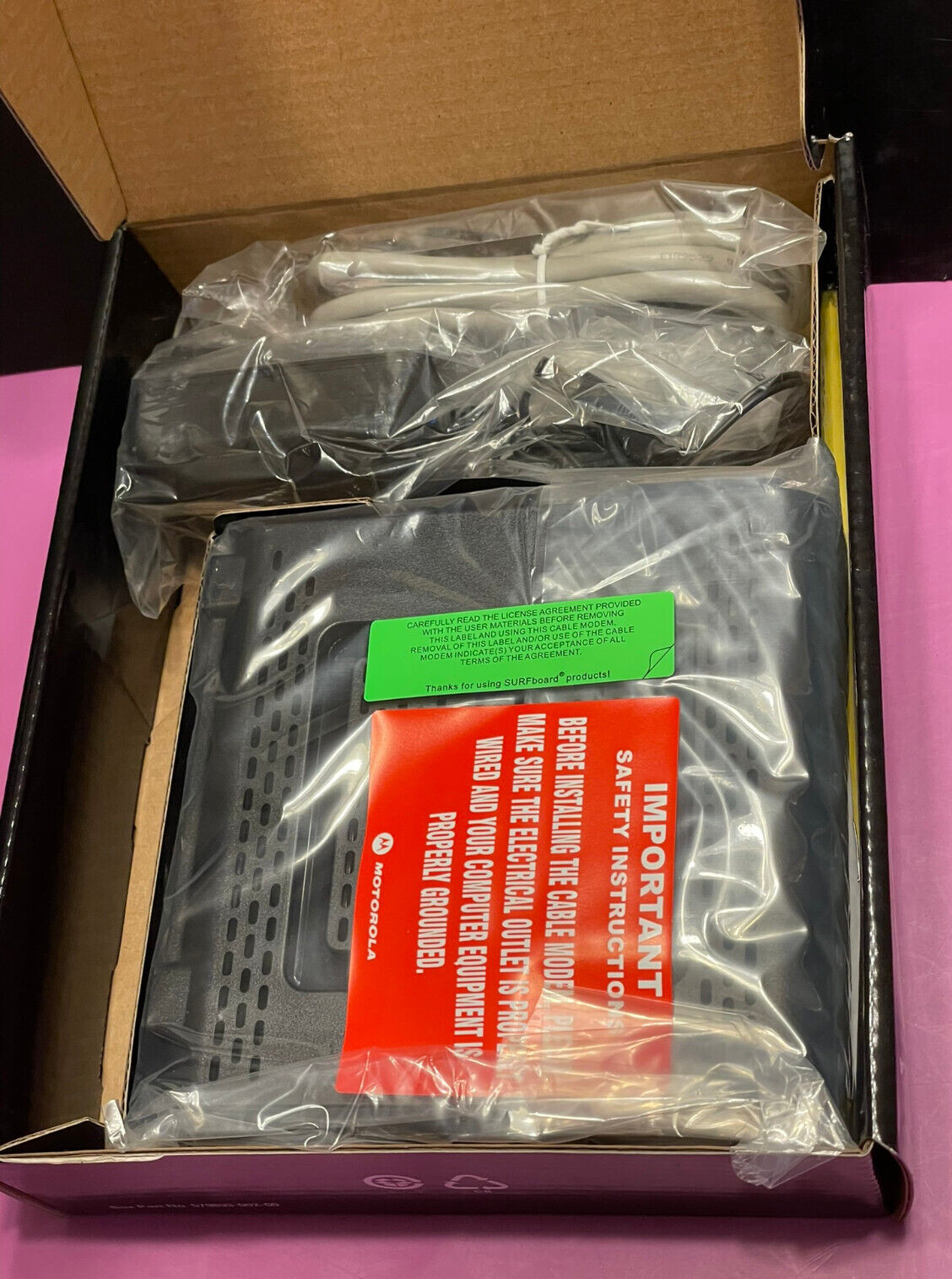 Motorola SURFboard eXtreme Cable Modem SB6121 – Brand New, Factory Sealed