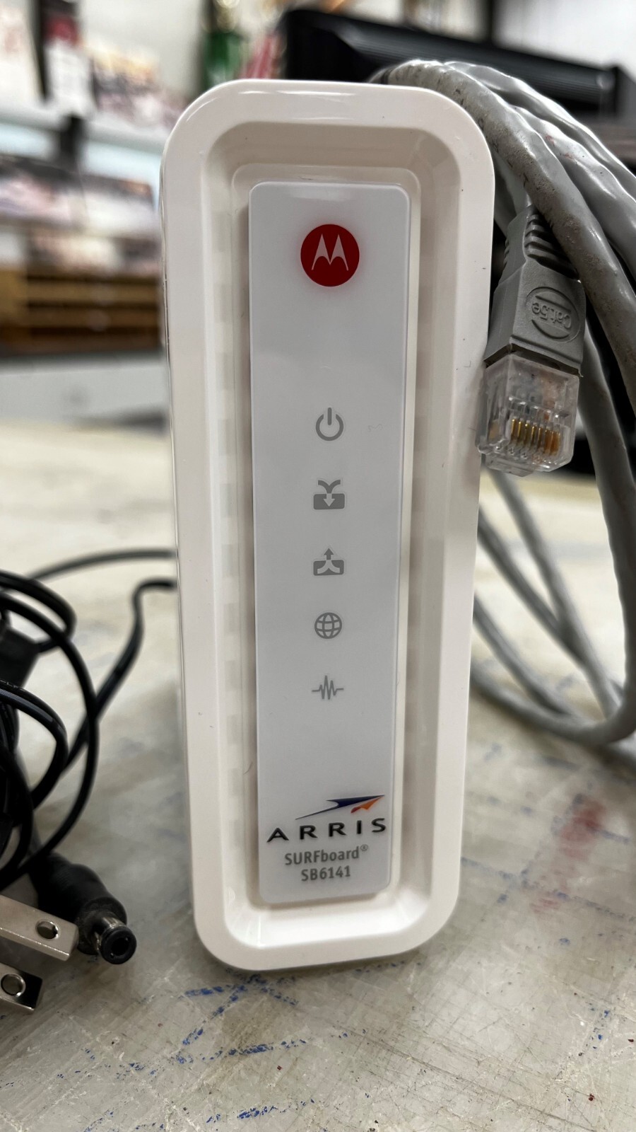 ARRIS SURFboard SB6141 Motorola Surf Board Modem W/Power Cable and 7′ CAT5 Cable