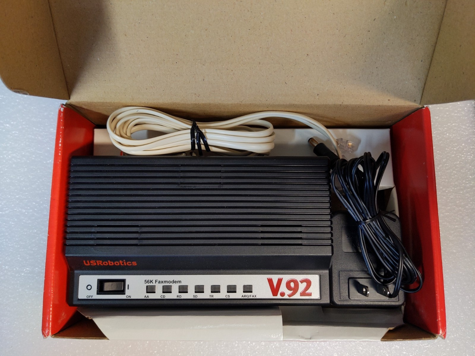 US Robotics USR5686 External 56K V.92 Fax Modem Serial RS-232 Dial-Up