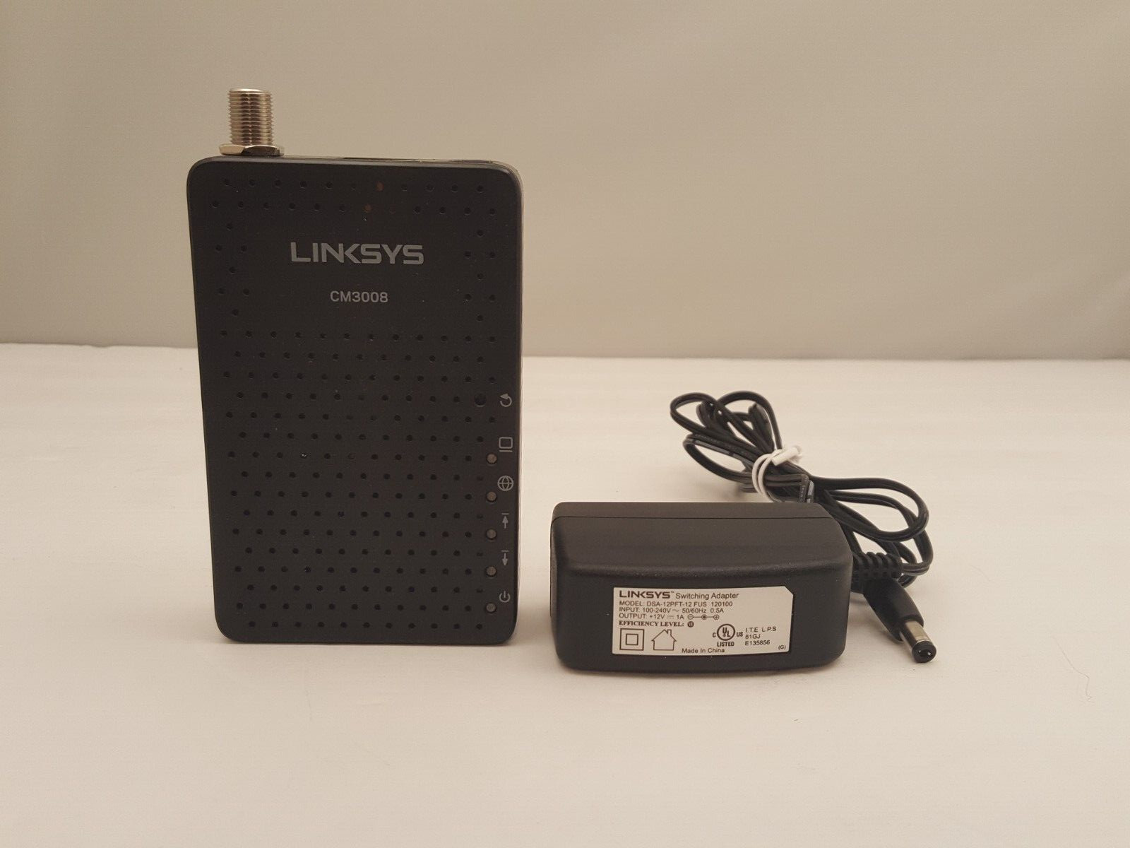 LINKSYS 8 x 4 Cable Modem | 8 x 4 Bonded Channels | DOCSIS 3.0 | CM3008 | USED