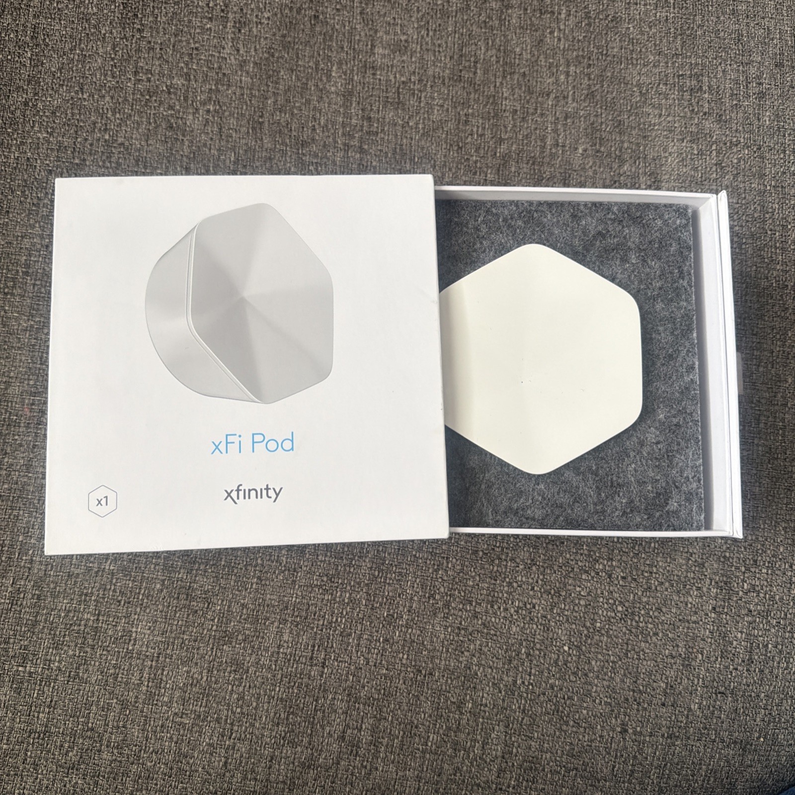 Xfinity xFi Pod second generation White