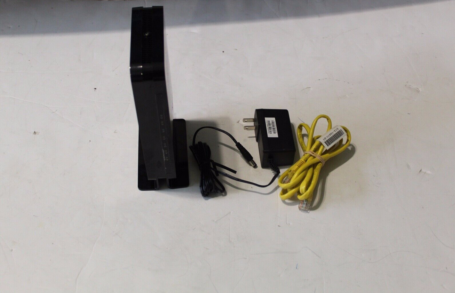 NETGEAR CM500V Cable Modem WITH ETHERNET CABLE AND POWER PLUG