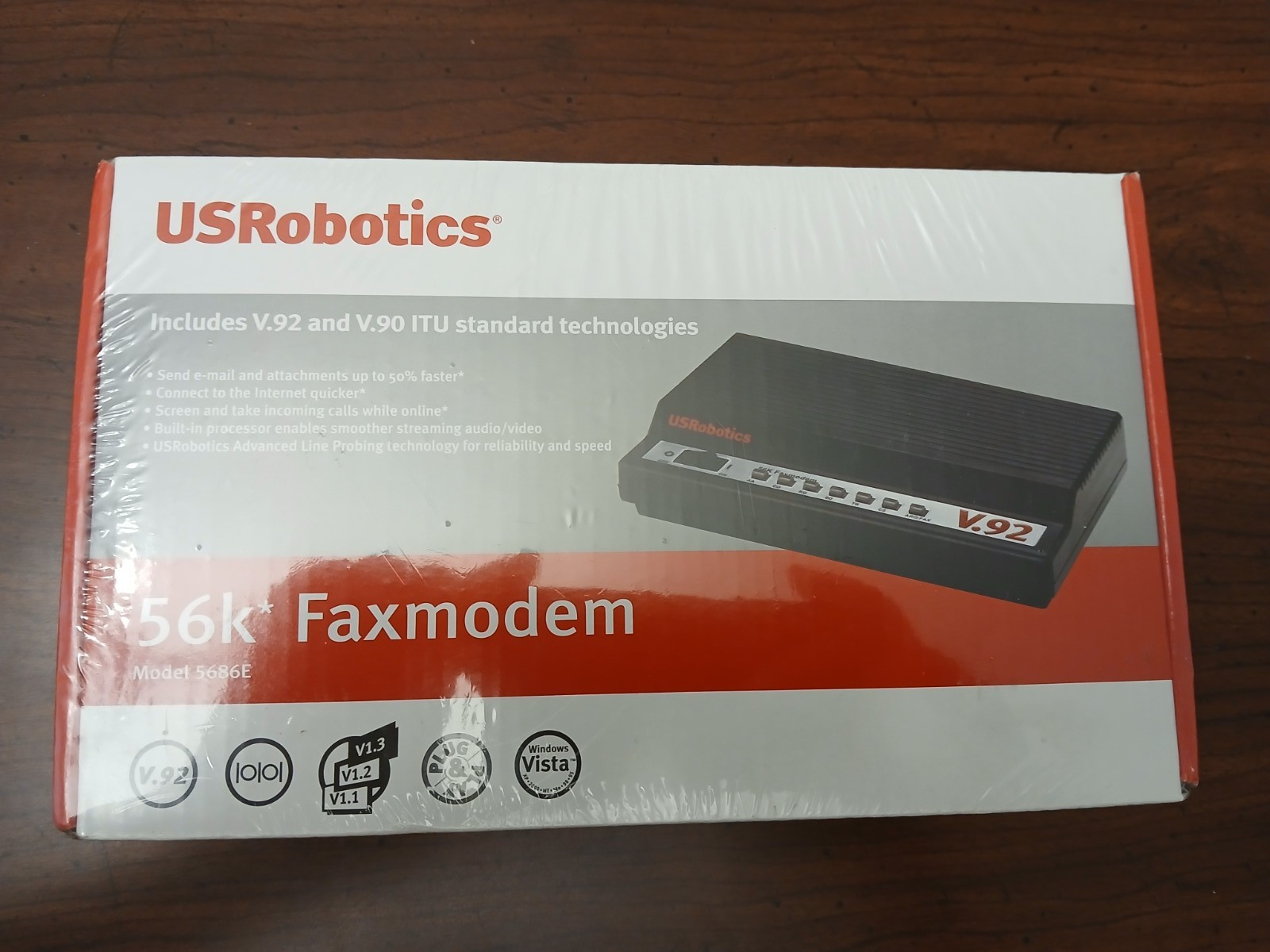 USRobotics USR5686E 56k V.92 & V.90 ITU Standard tech FaxModem New in Box 5686E