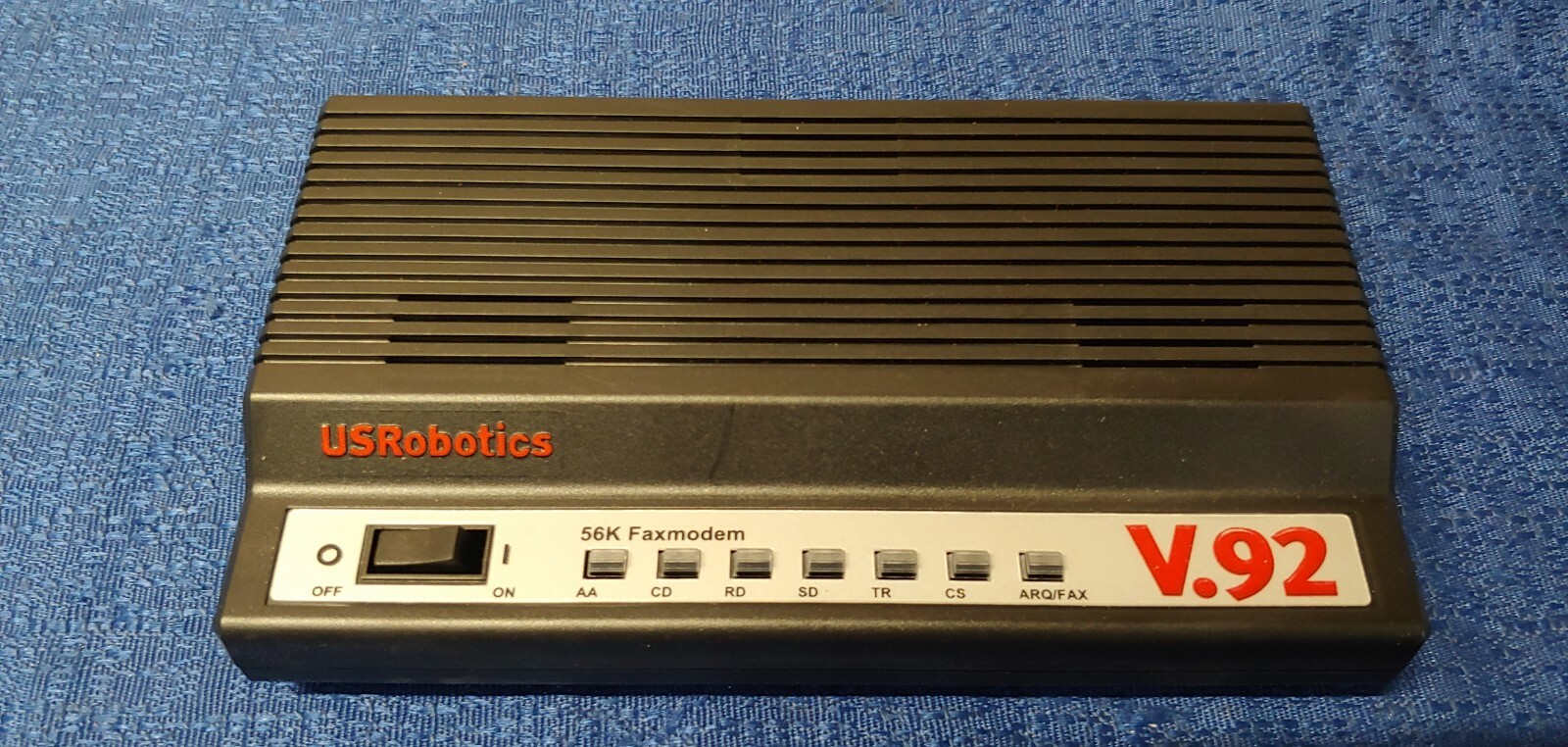US Robotics V.92 & V.90 56k External Faxmodem Model 5686E