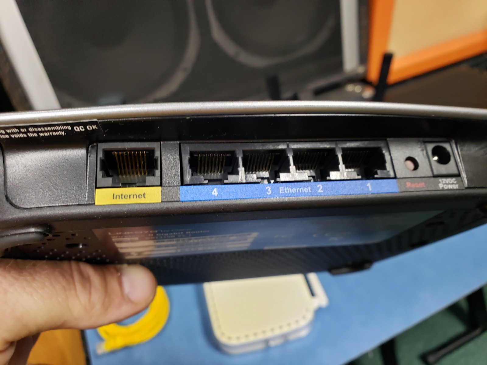 lot of 5 modems untested Netgear, AT&T, Linksys, Cisco as-is