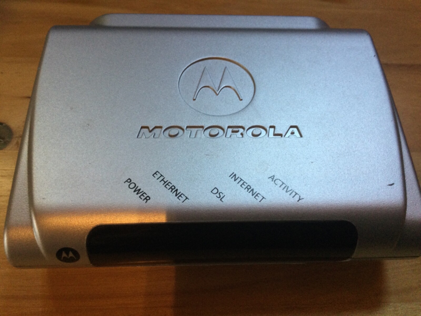 Motorola Modem 12VDC E141744 Router With Power Cord, Ethernet and DSL Cables