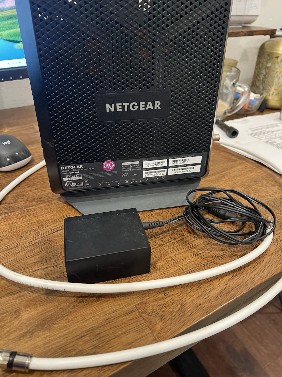 NETGEAR C7000v2 AC1900 DOCSIS 3.0 Dual-Band Cable Modem Router 4 LAN