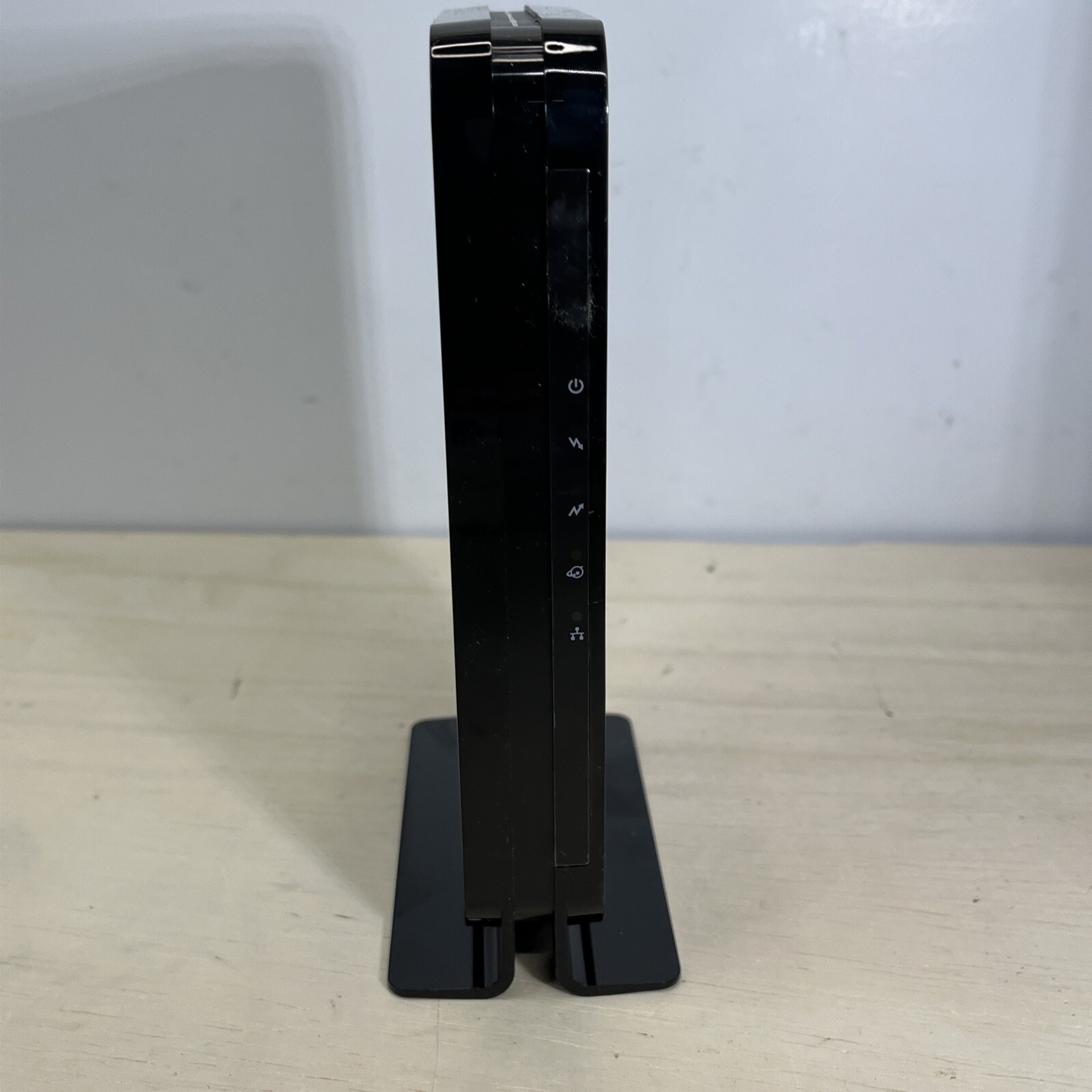 Netgear CM500 100NAS High Speed Cable Modem Up to 680 Mbps Xfiniti Cox Spectrum