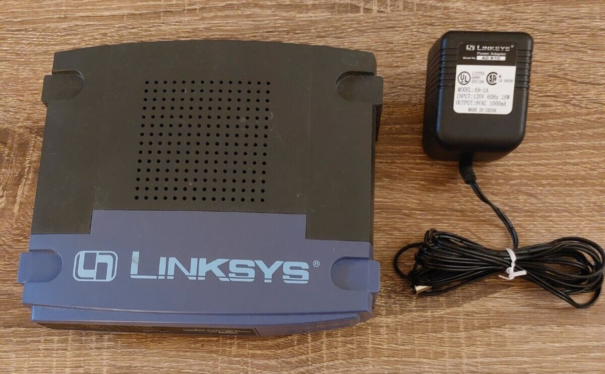 Cisco-Linksys Cable Modem and Linksys Cable / DSL Router With 4 Port Switch