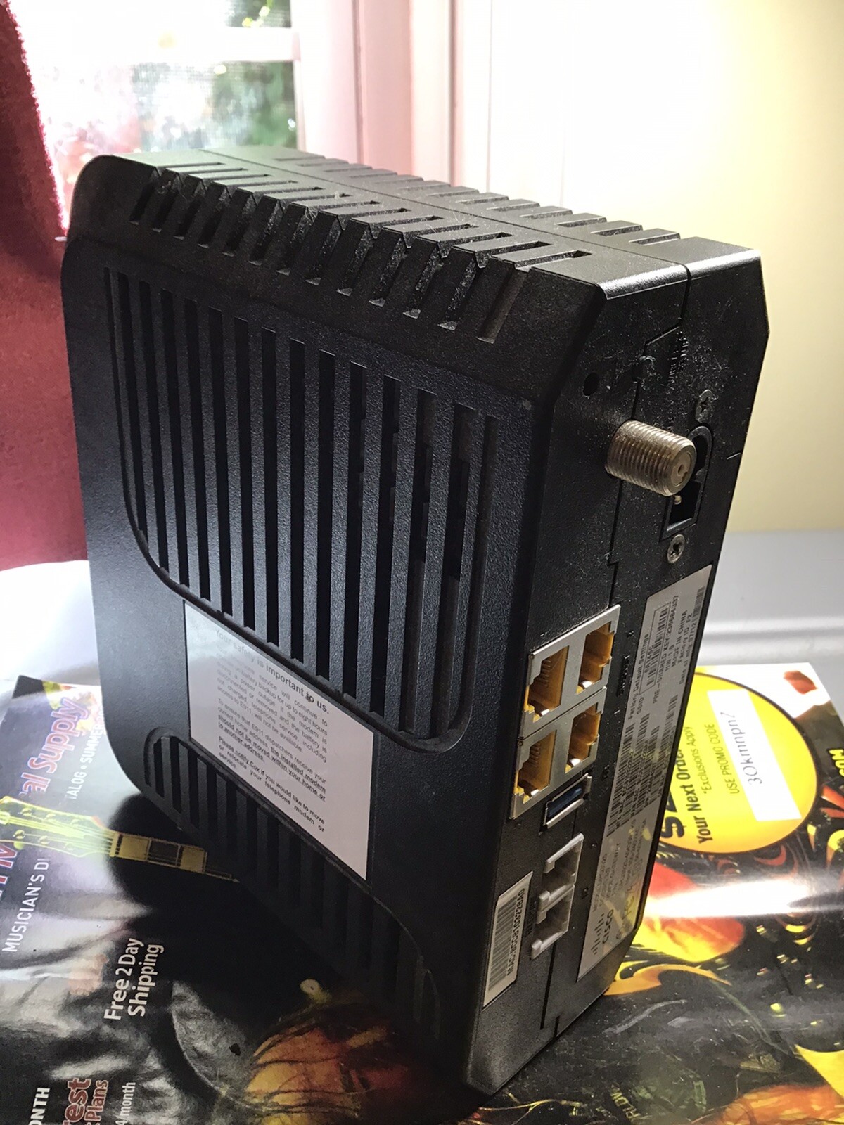 Cisco DPQ3925 Residential Gateway Modem