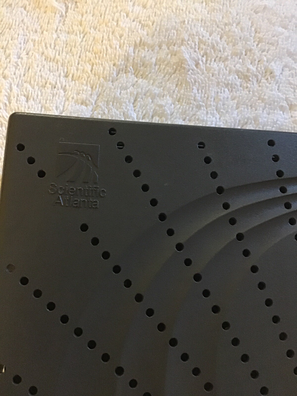 Scientific Atlanta Cisco Co. DPC2203 Cable Modem Pin 4016466 **MODEM ONLY**