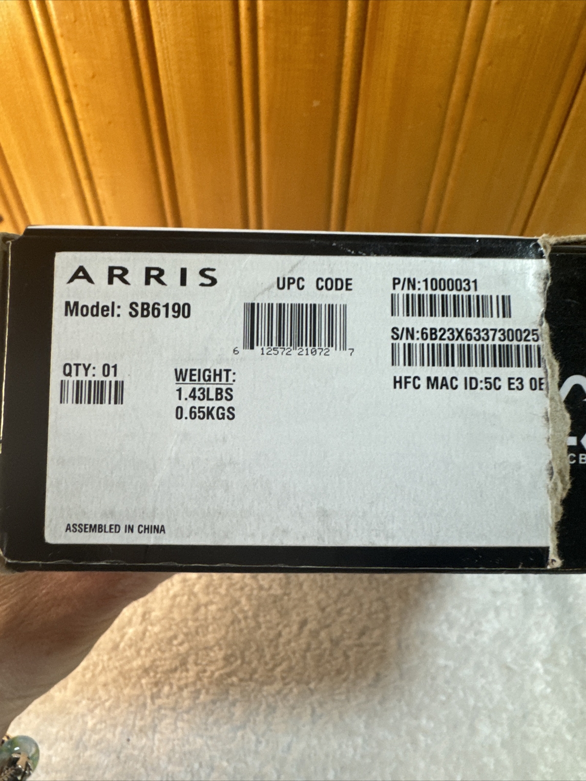 ARRIS SURFboard DOCSIS 3.0 Cable Modem – SB6190 32 Download & 8 Upload Channels