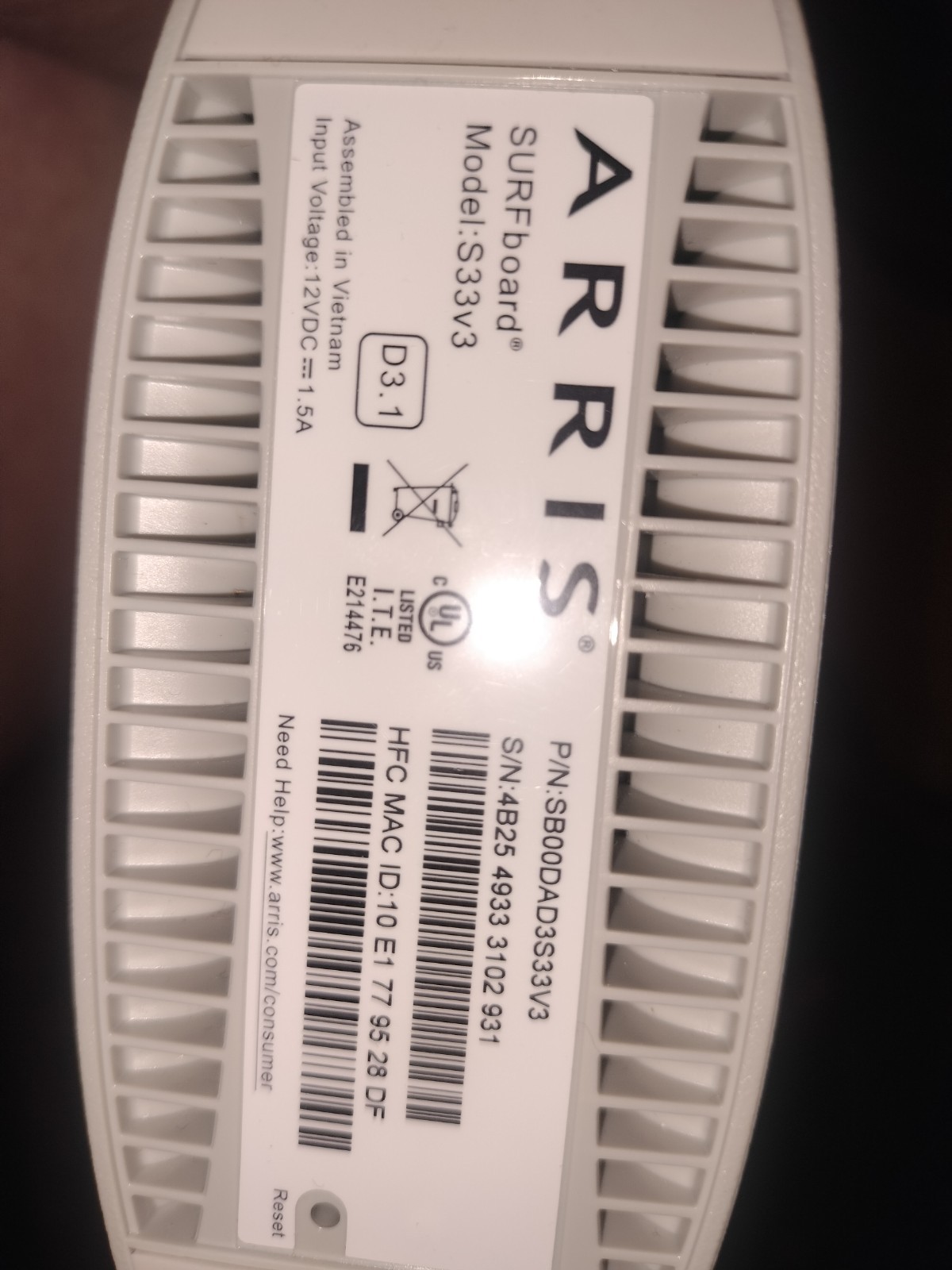 ARRIS S33 SURFboard DOCSIS 3.1 Multi-Gigabit Cable Modem 2.5 Gbps Ethernet Port