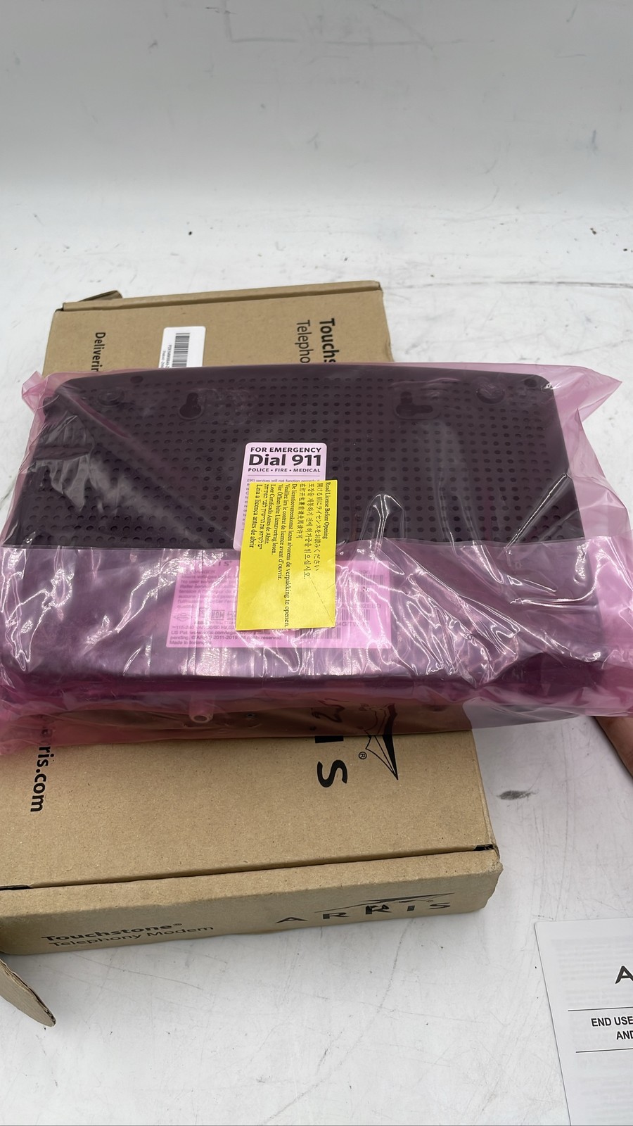 ARRIS Touchstone TM804 DOCSIS 3.0 Telephony Cable Modem