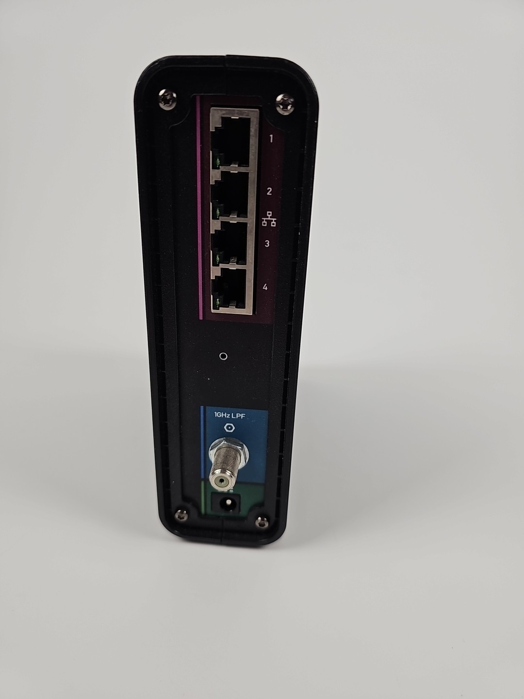 Motorola ARRIS SURFboard SBG6580 DOCSIS 3.0 Cable Modem and Wi-Fi Router