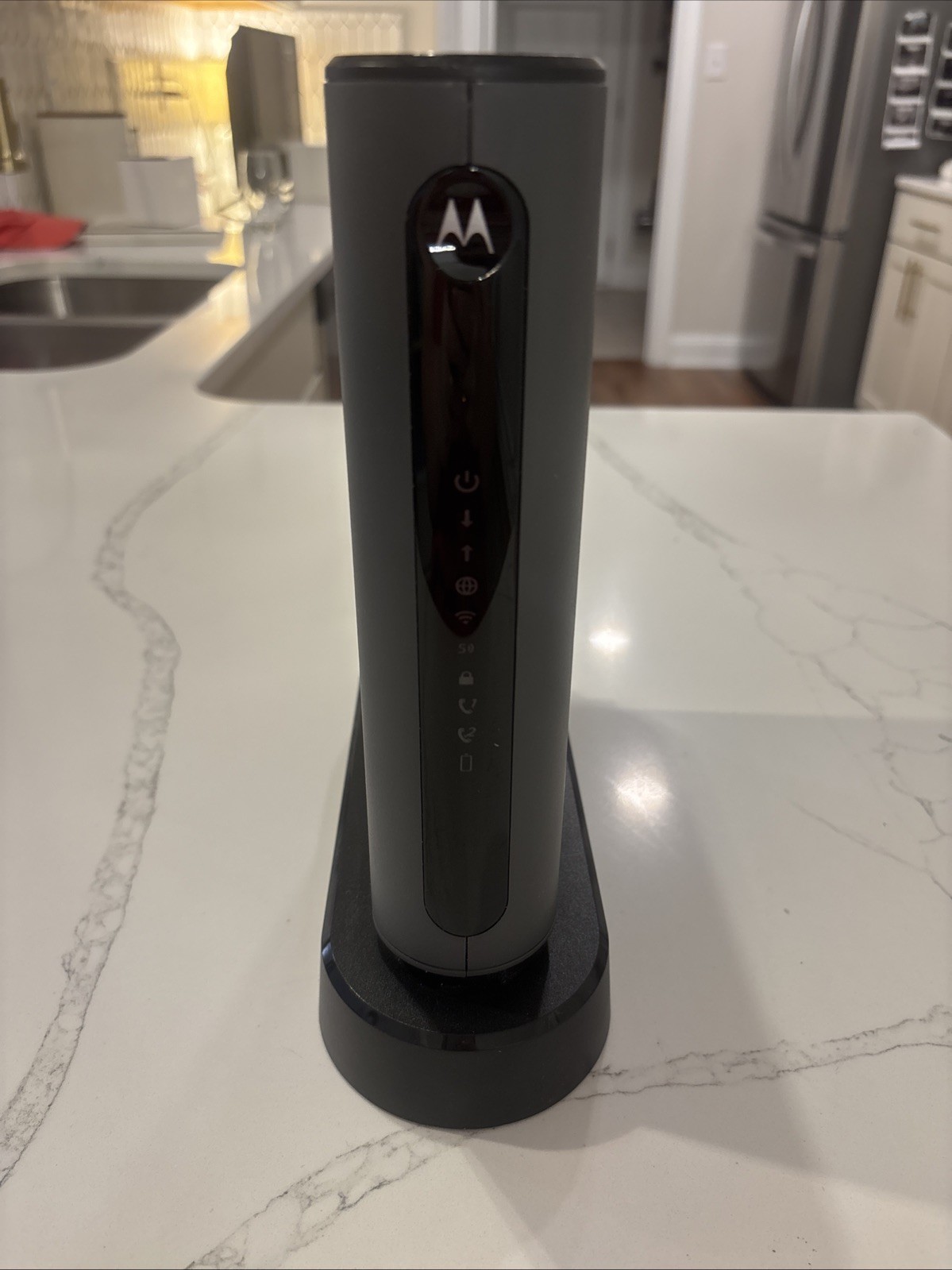 Motorola MT7711 Cable Modem Plus AC1900 Router With Voice