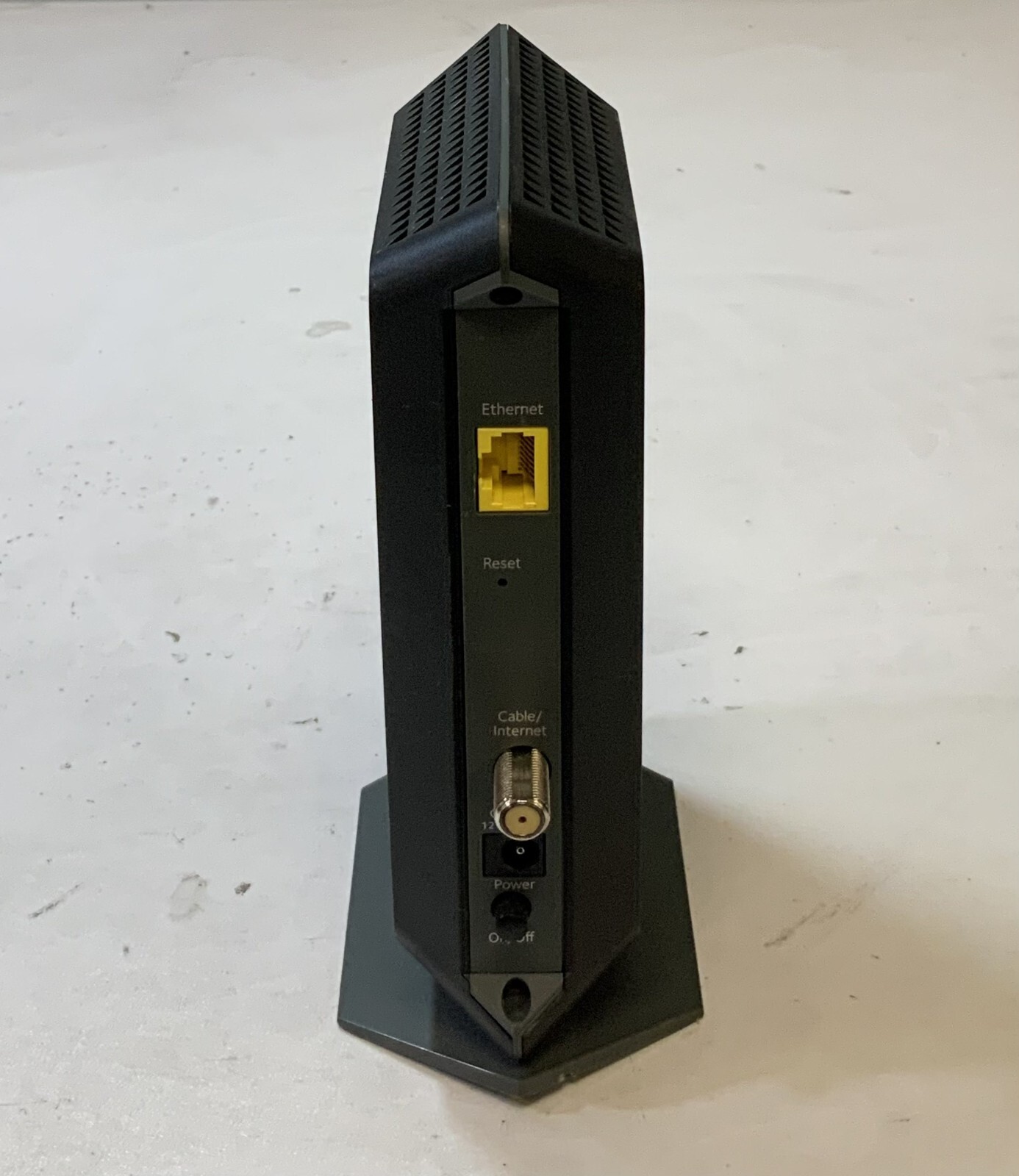 NETGEAR CM700 – DOCSIS 3.0 High Speed Cable Modem, Black “F1D”