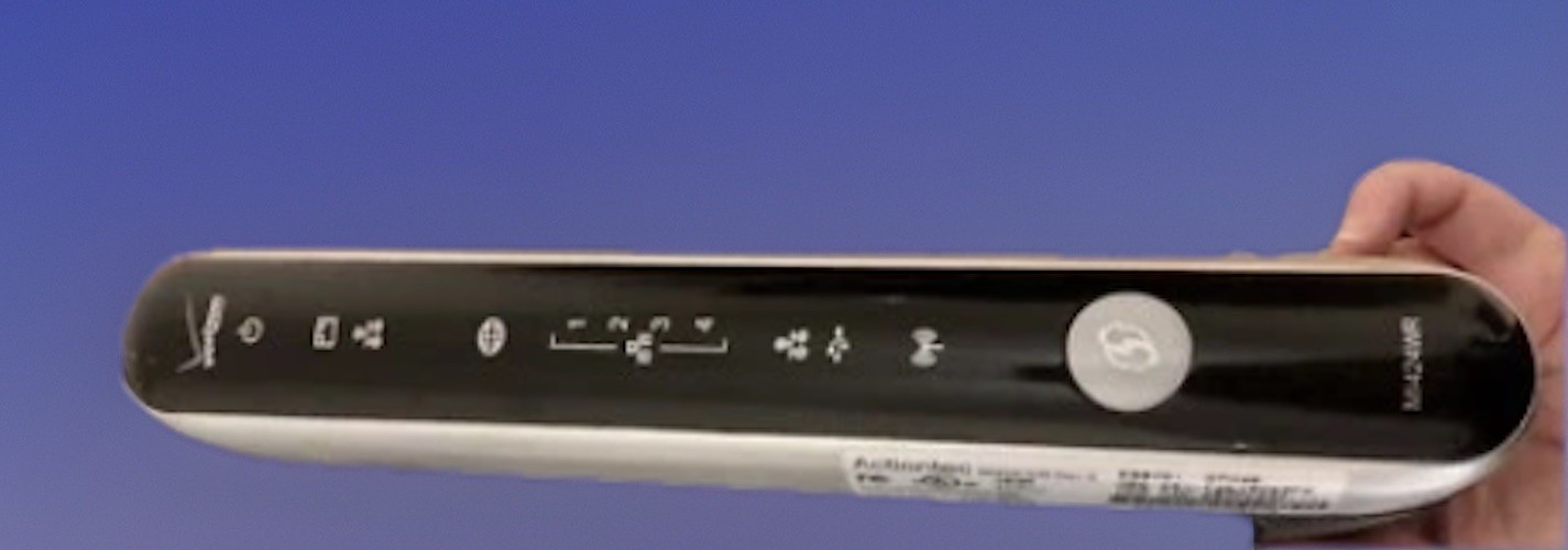Verizon wireless Router Actiontec MI424-WR Rev.E Without Power Line