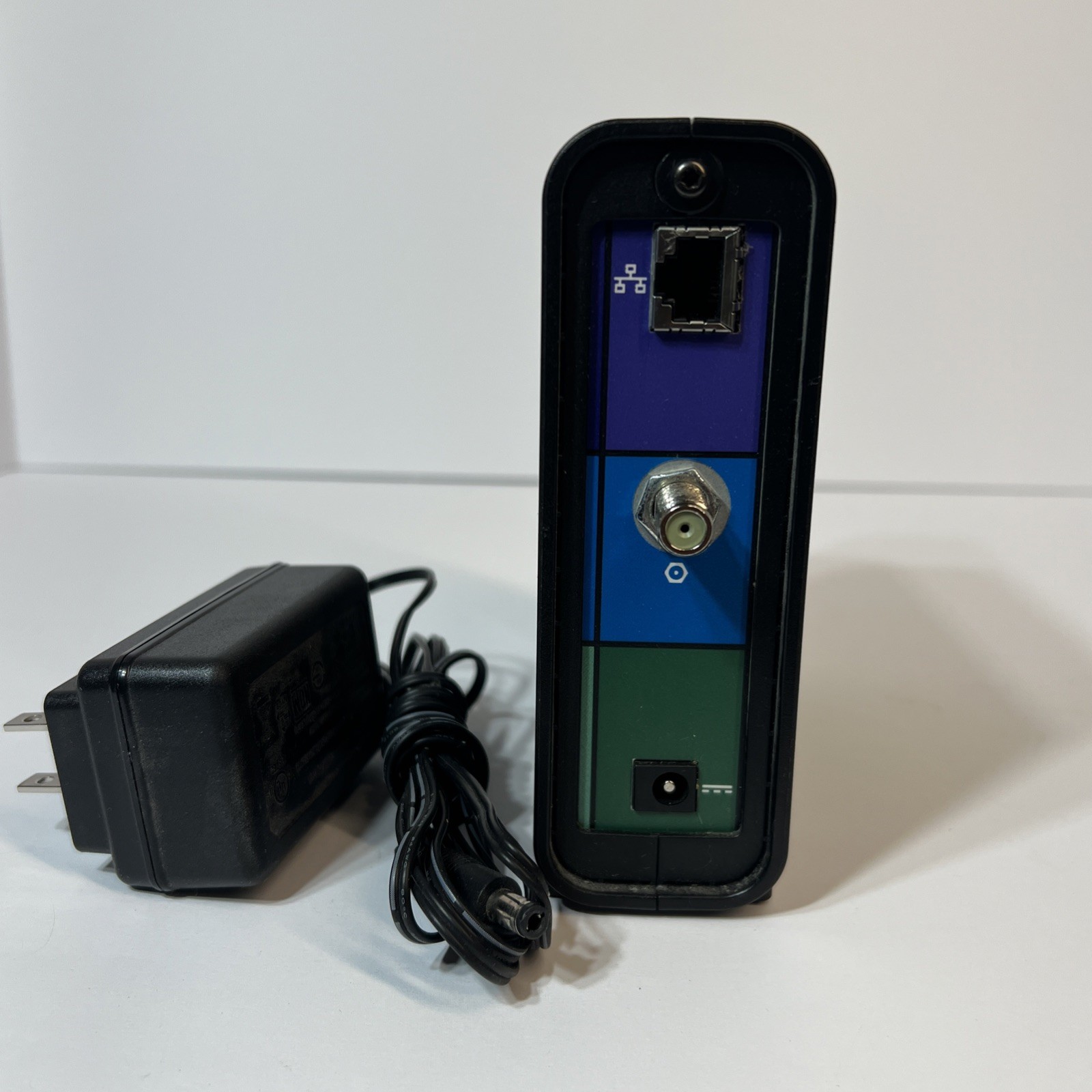 Arris Surfboard SB6121 Cable Modem High Speed Internet with CHARGING CABLE