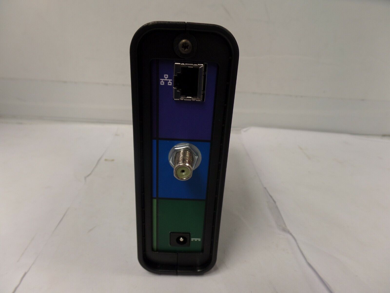 Motorola Arris SURFboard SB6121 DOCSIS 3.0 Modem. P/N:575186-019-00