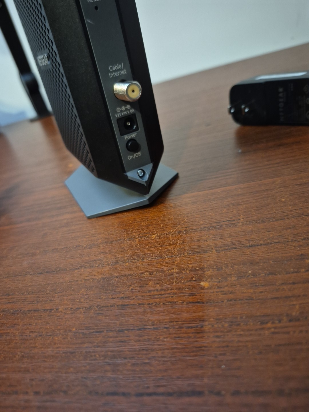 NETGEAR CM700 DOCSIS 3.0 High Speed Cable Modem