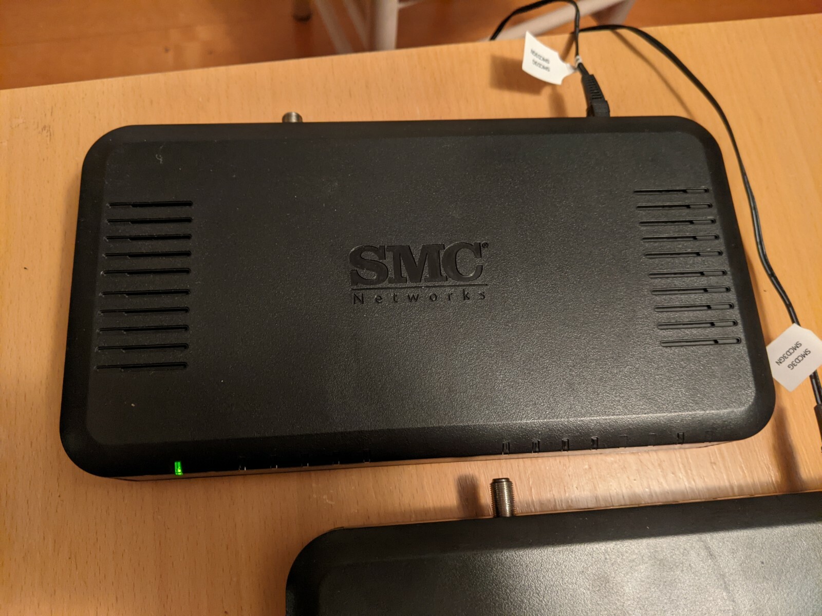 SMC Networks SMCD3G-CCR Comcast Cable Modem IP Gateway Router