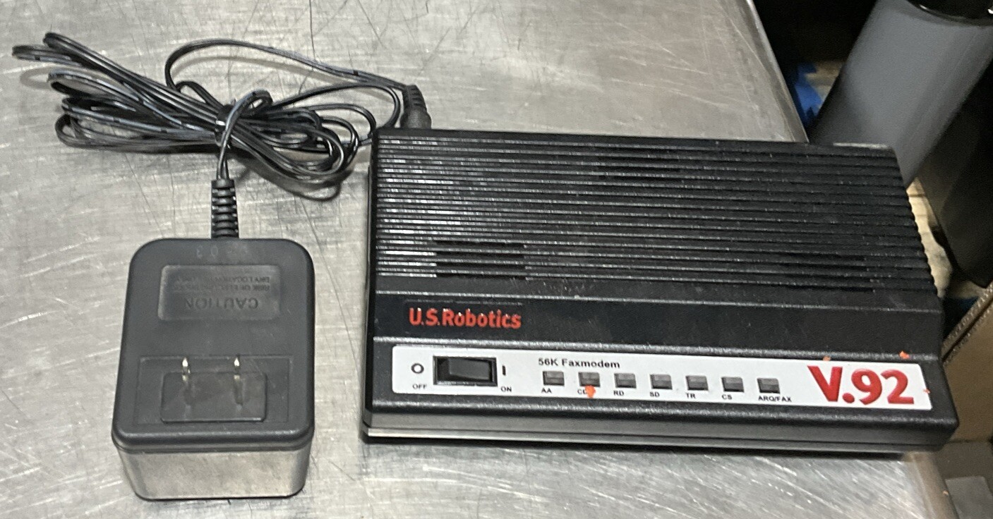 US Robotics 5686G 56K External Fax Modem V.92