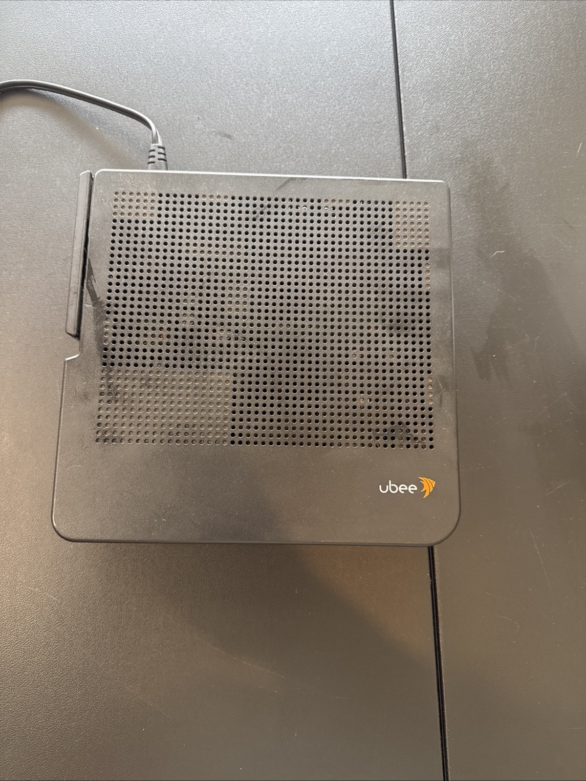 Ubee DVW3201B Wireless Cable Modem Comes With Power Cord