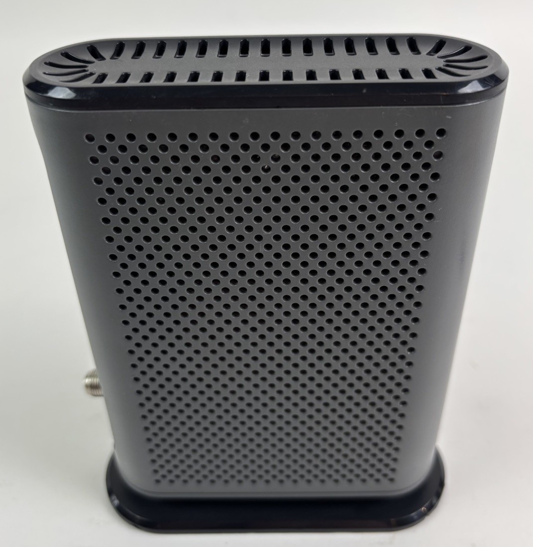 Motorola MB7220 8×4 Cable Modem 343 Mbps DOCSIS 3.0