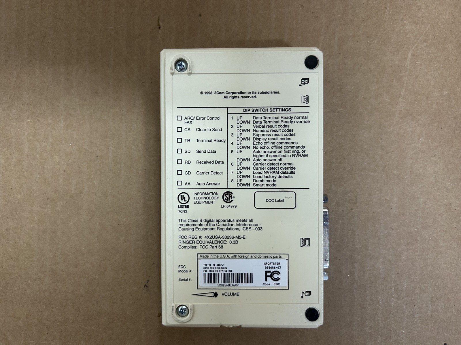 USRobotics Model 0701 Faxmodem V.90 56K Standard and x2 Technology Compatible