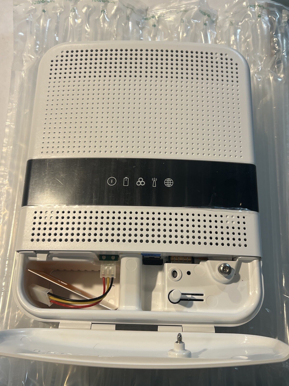 ATT DLC-200C Residential Fire and Burglar Control Unit – with SIM Card
