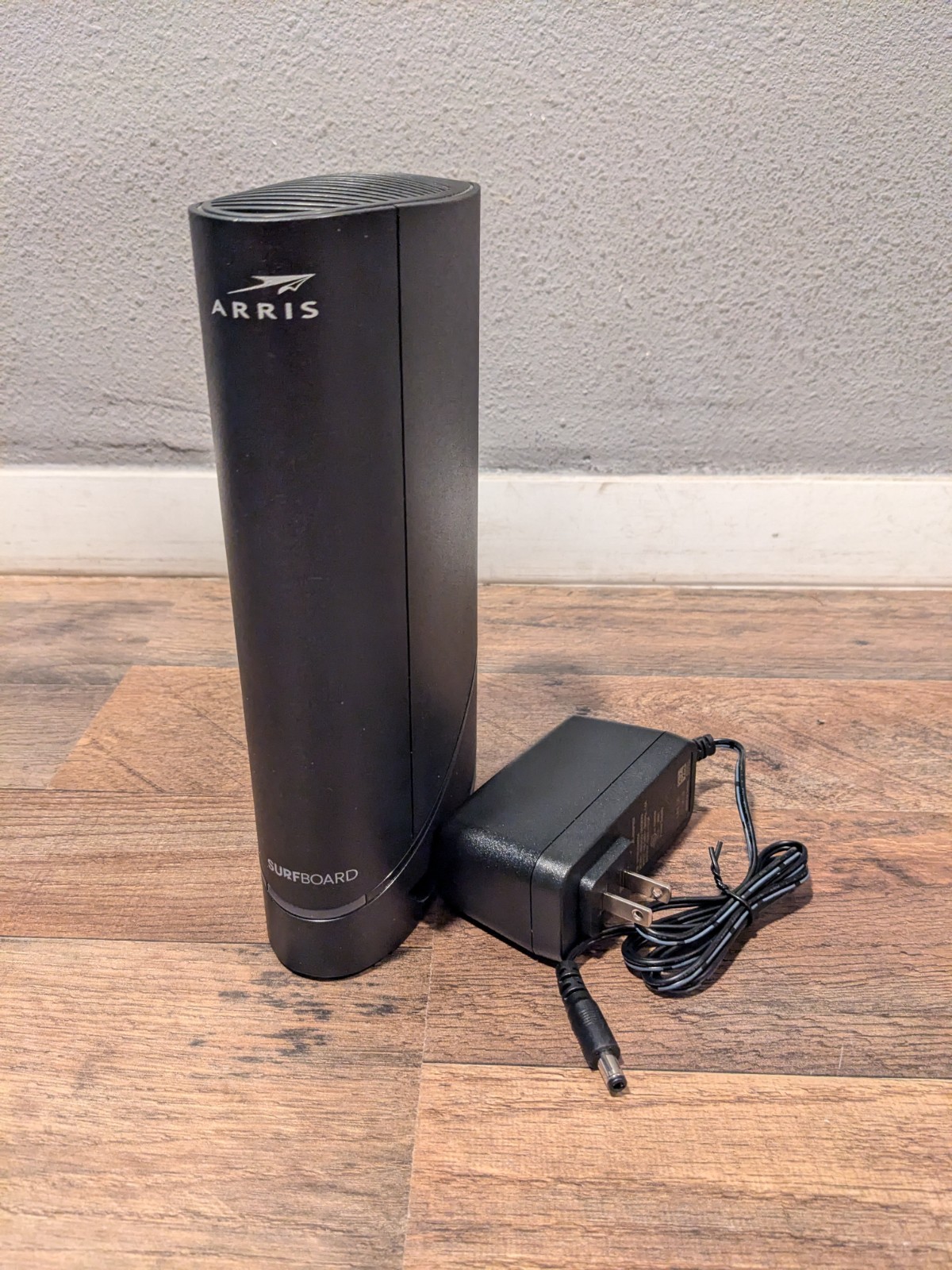ARRIS G20 DOCSIS 3.1 Cable Modem & AX3000 WiFi 6 Router +WrtyThru 5/1/27 +READ!