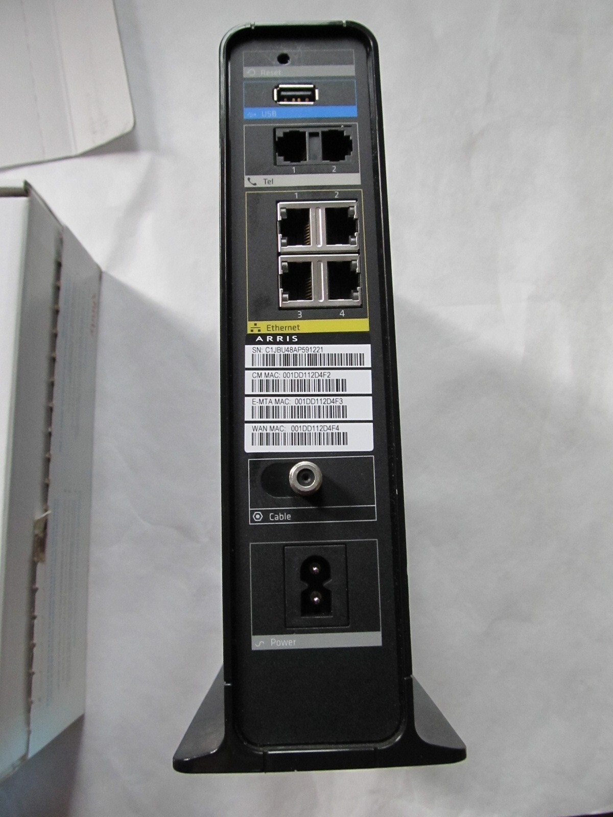 XFINITY Internet Prepaid Starter Kit Arris TG862G router