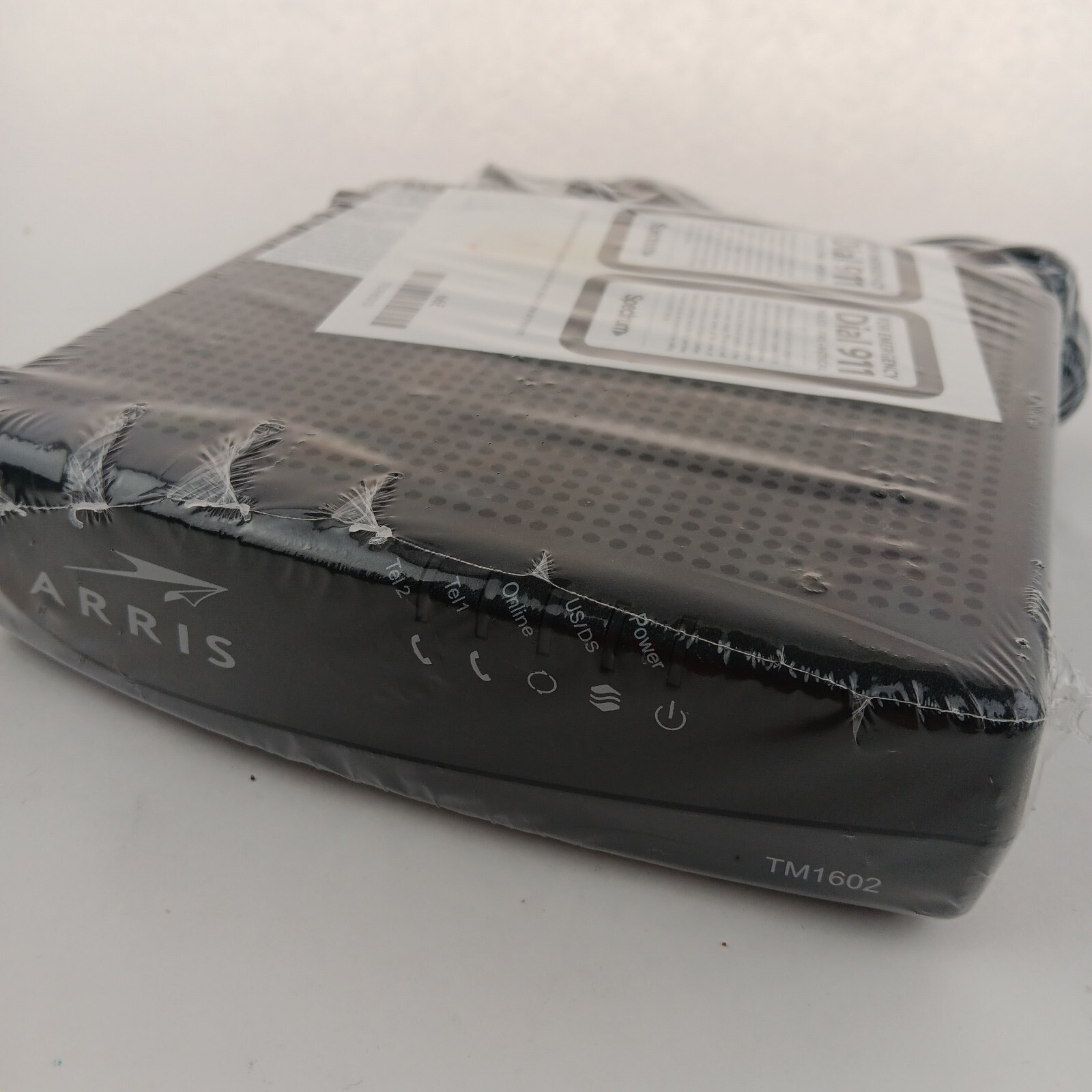 ARRIS Touchstone DOCSIS 3.0 Upgraded 16×4 Modem – Black