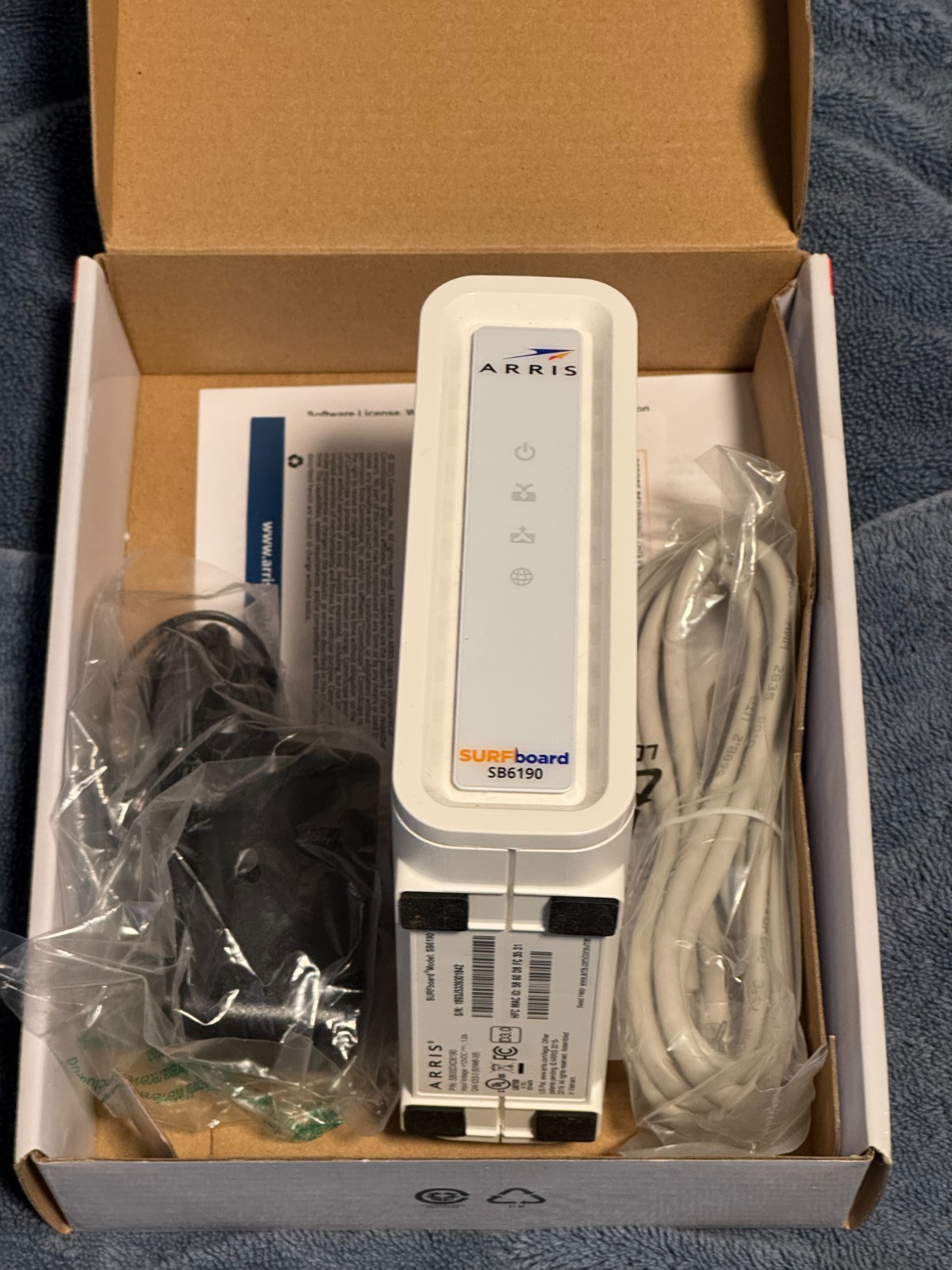 ARRIS Surfboard SB6190-RB DOCSIS 3.0 Cable Modem, White Open Box, Functional